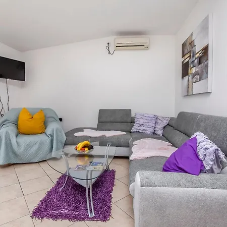 Apartment Kata