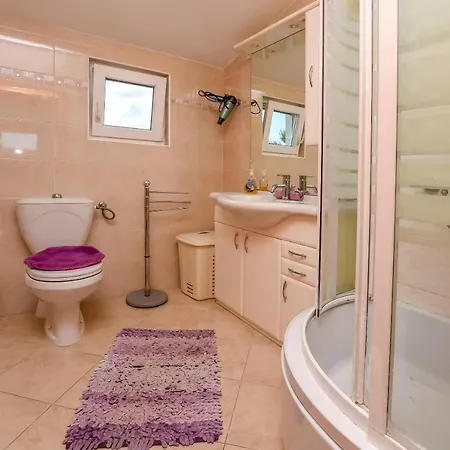 Kata * Rogoznica (Sibenik-Knin)