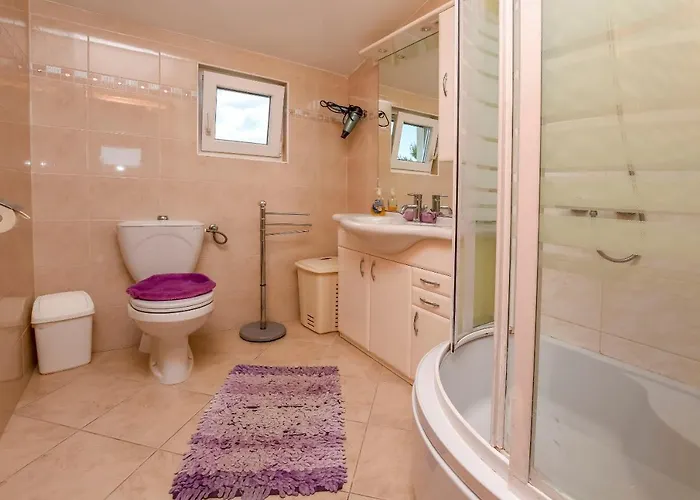 Kata * Rogoznica (Sibenik-Knin)